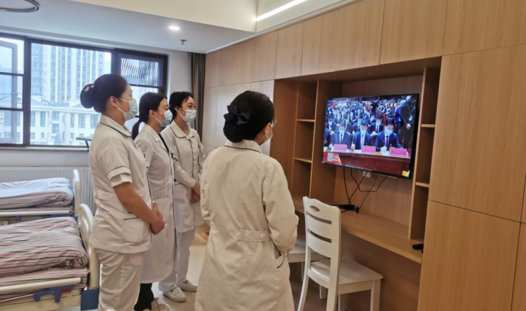 成华区第六人民医院 传达学习四川省第十二次党代会会议精神