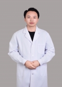 周强